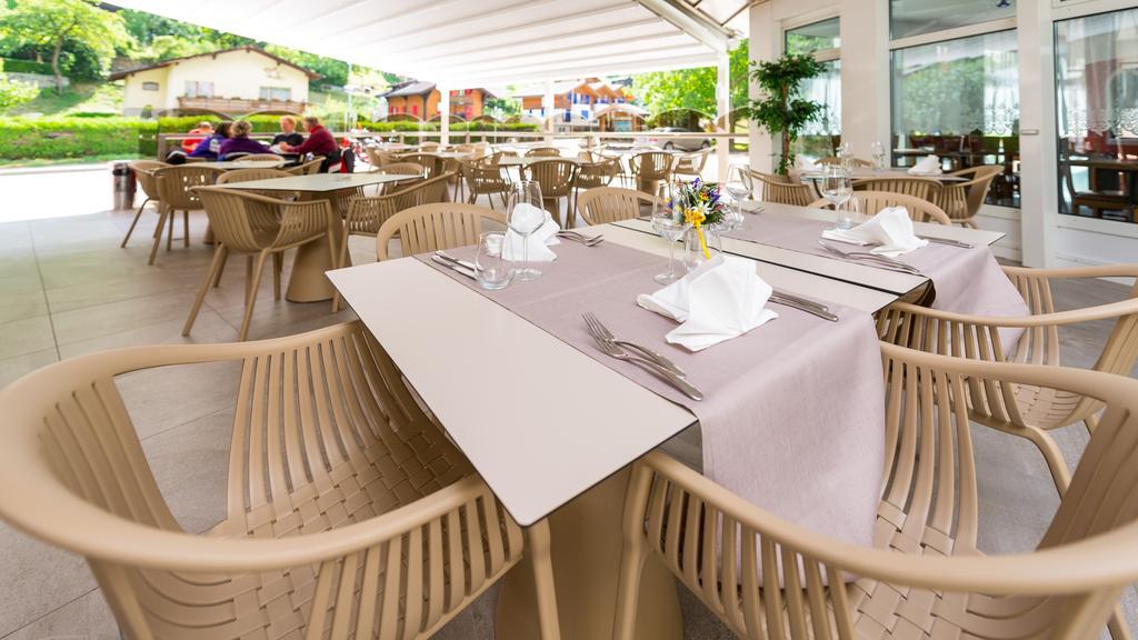 Hotel-Restaurant Ackersand Exterior foto